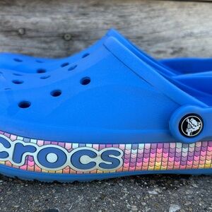 Crocs Kids Classic Clog in Bright Blue with Rainbow Accent